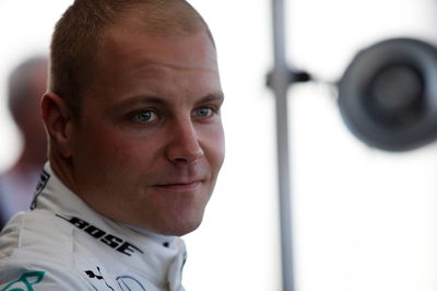 Bottas: Target is to win and not think on future