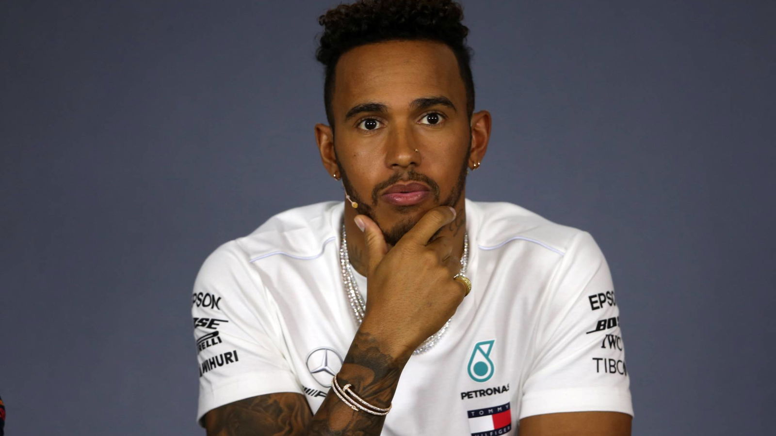 Mercedes hampir menyelesaikan kontrak baru Hamilton