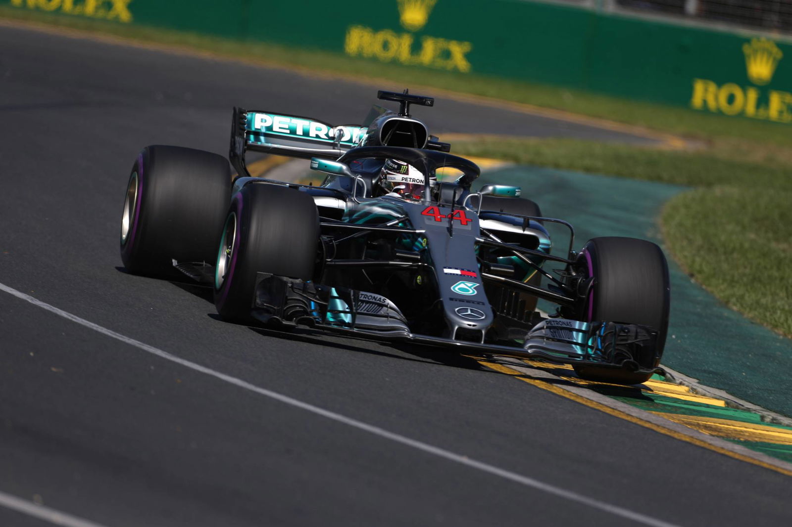 Ricciardo hit by grid drop for Australian GP