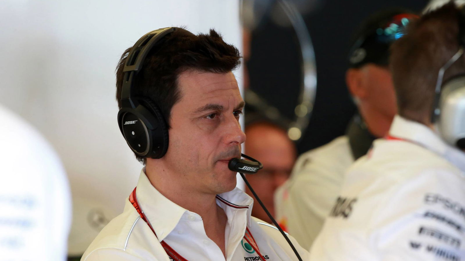 Wolff: Mercedes can’t afford any mistakes in F1 title fight