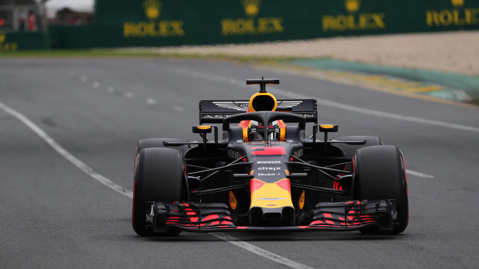 Ricciardo: ‘Scary’ Mercedes engine modes a ‘punch in the stomach’ 