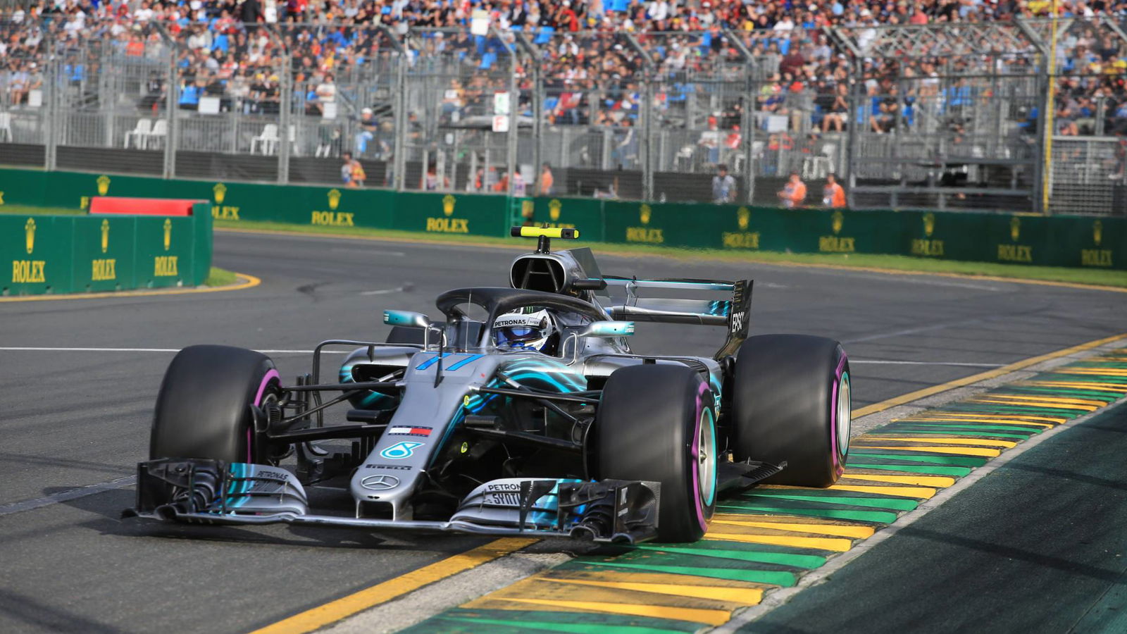 Bottas: Mercedes 'tidak jauh' dari lapangan F1