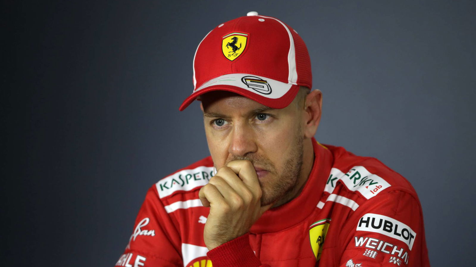 Vettel mengharapkan pesta Ferrari setelah Hamilton menggali