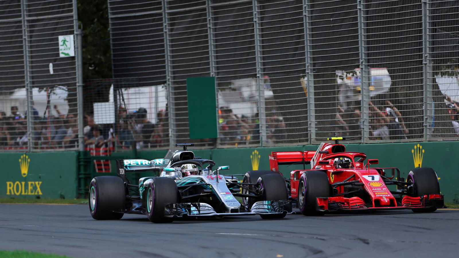 Hamilton memprediksi Ferrari akan 