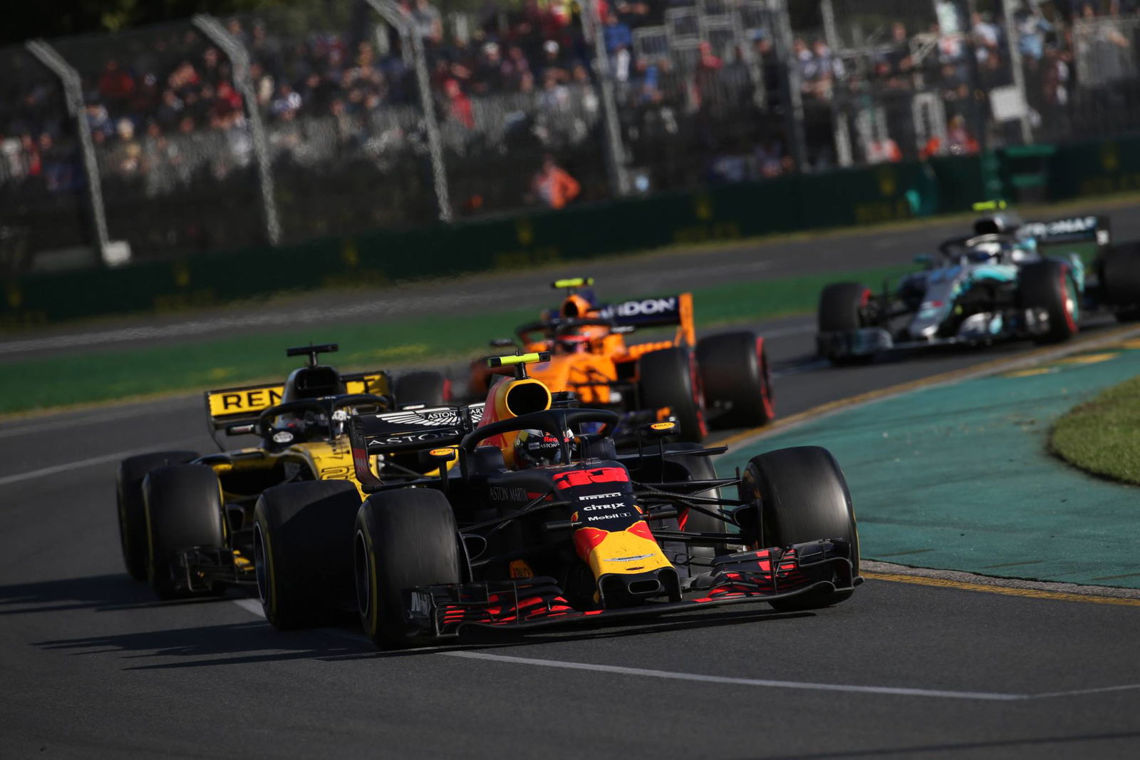 Mercedes reveals true cause behind Australian GP defeat