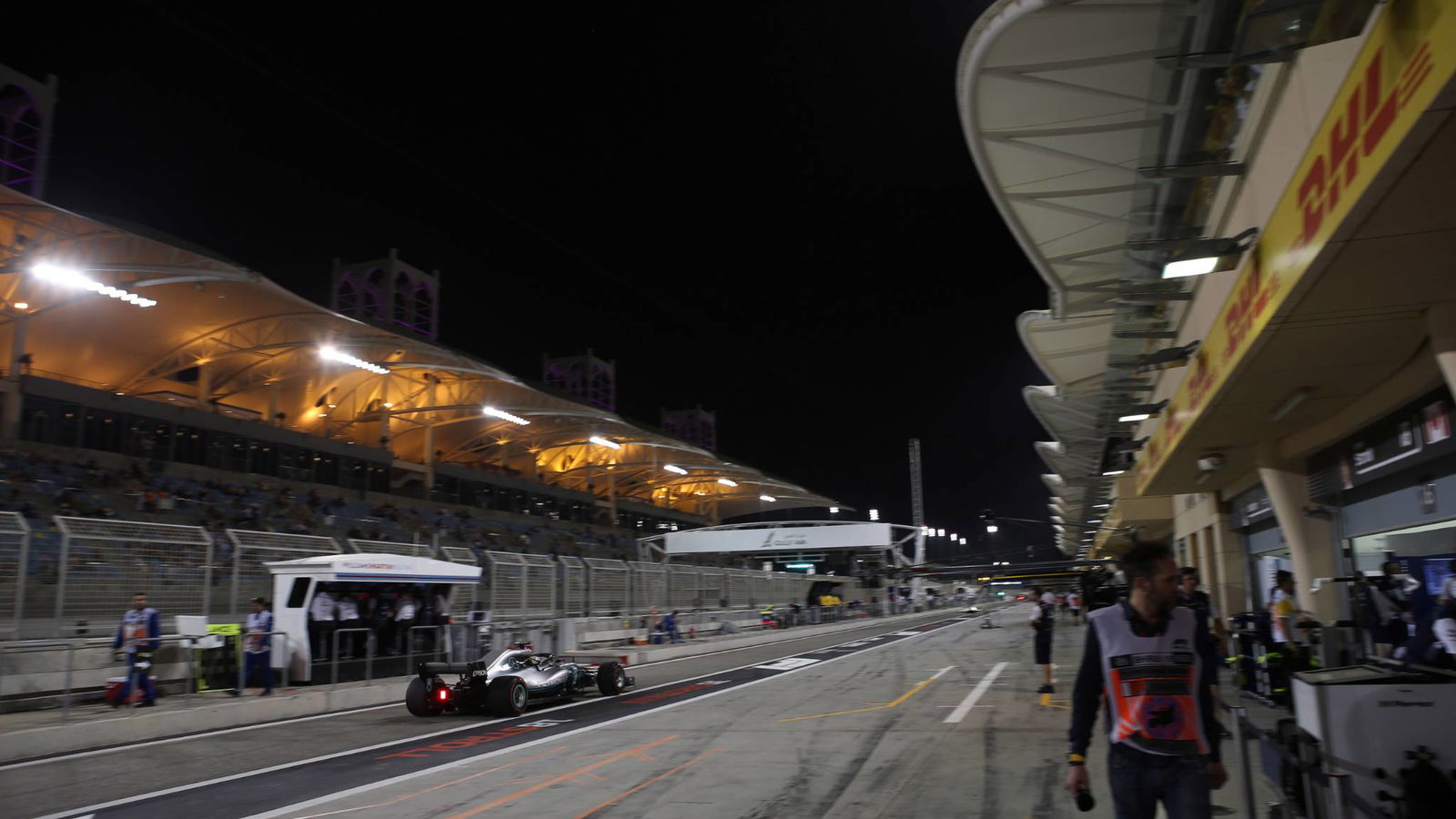 F1 Paddock Notebook - Bahrain GP Friday