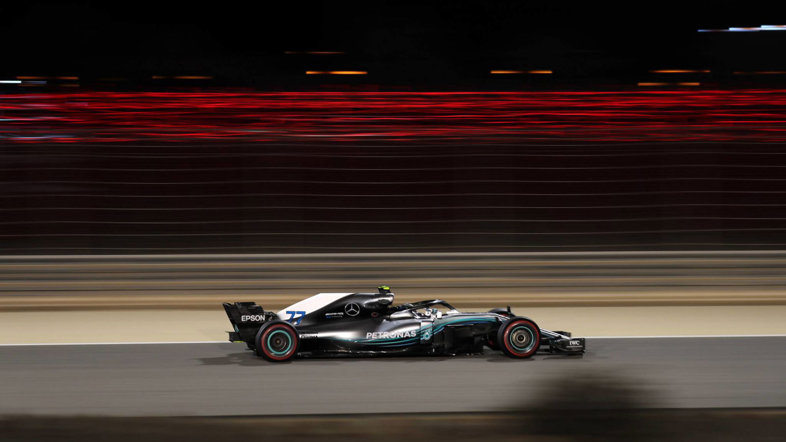 Bottas: Mercedes sensitive to Bahrain track evolution