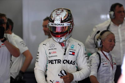 Hamilton leads Raikkonen in opening China F1 practice