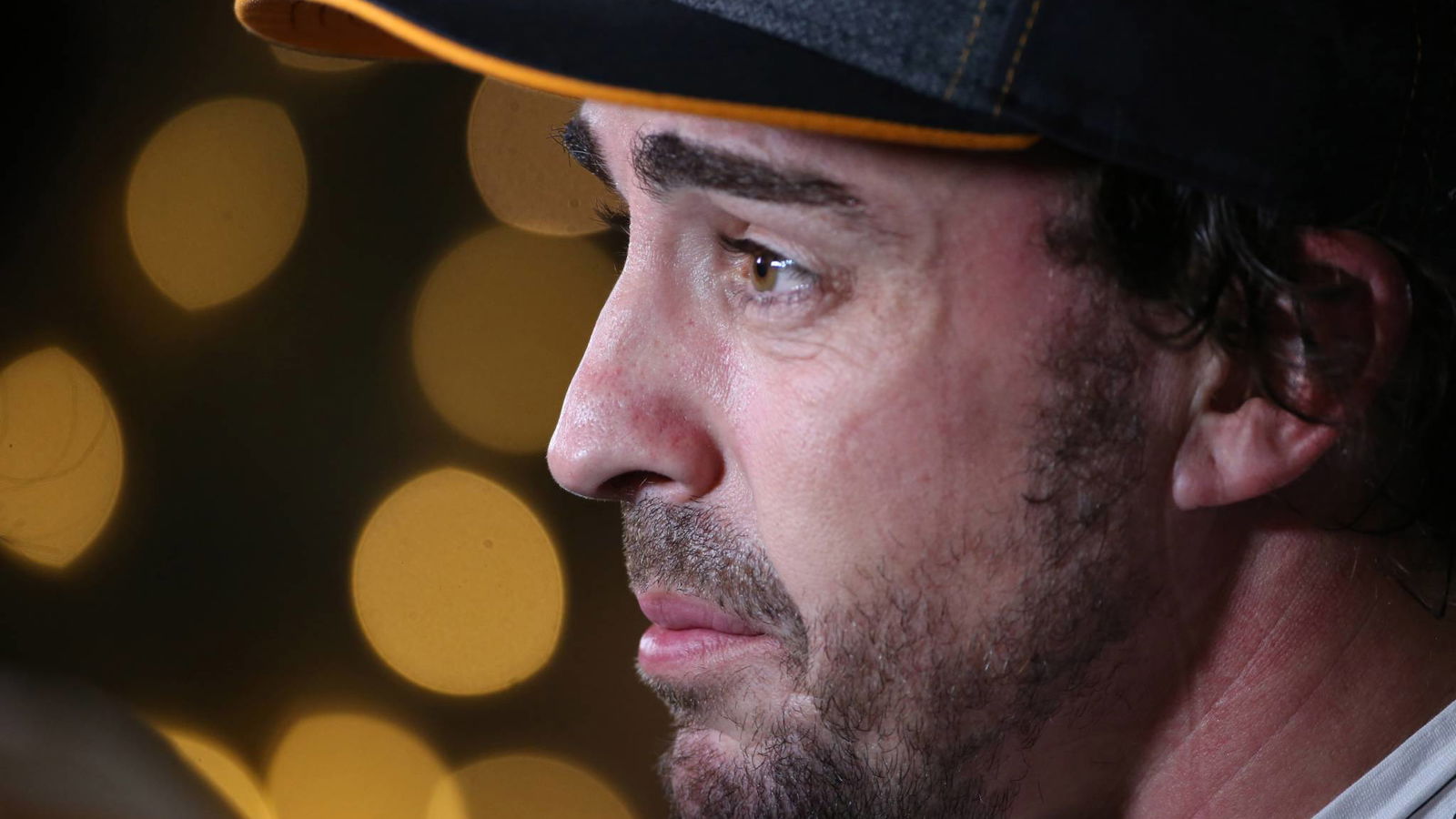 Alonso: McLaren terlalu percaya diri