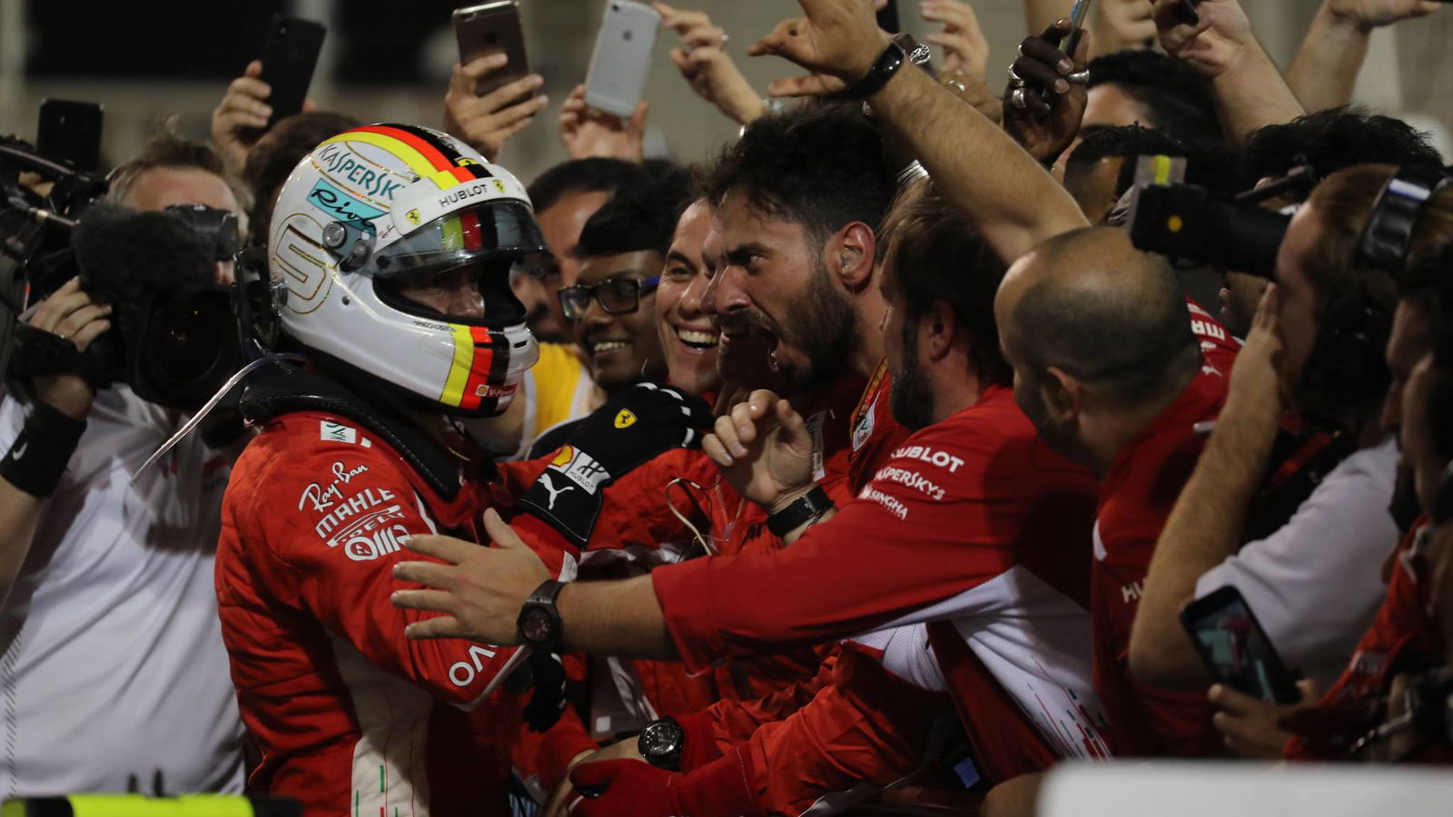 Marchionne calls for Ferrari concentration after Bahrain GP win