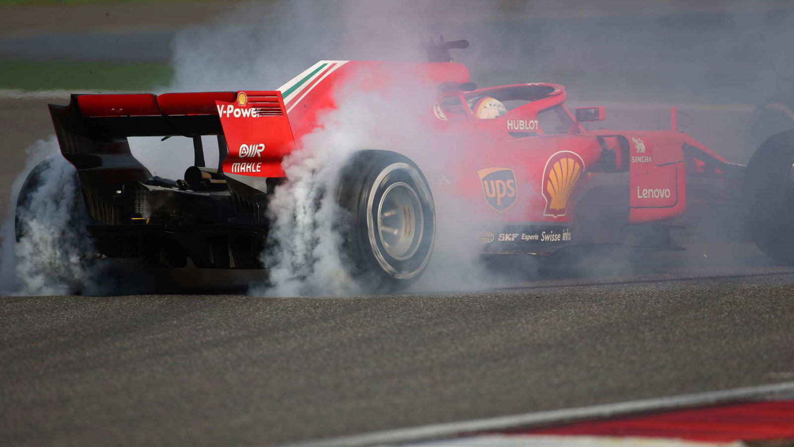 Ferrari memilih pemilihan ban yang agresif di Grand Prix Azerbaijan