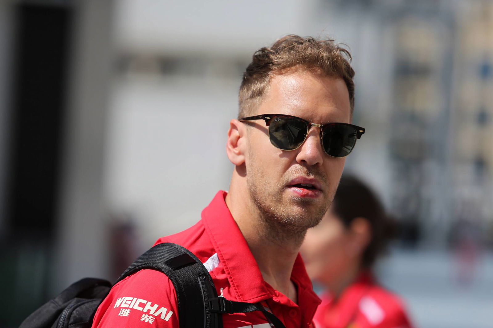 Ricciardo membantah telah menandatangani perjanjian awal F1 dengan Ferrari