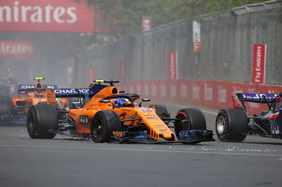 Ricciardo menjadi 'penumpang' dalam bentrokan Red Bull Baku - Brawn