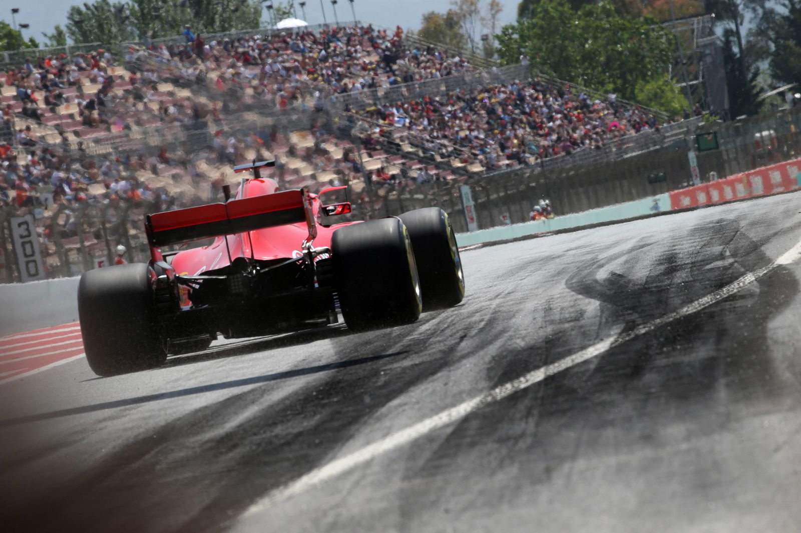 Verstappen selamat dari raihan podium pertama tahun 2018