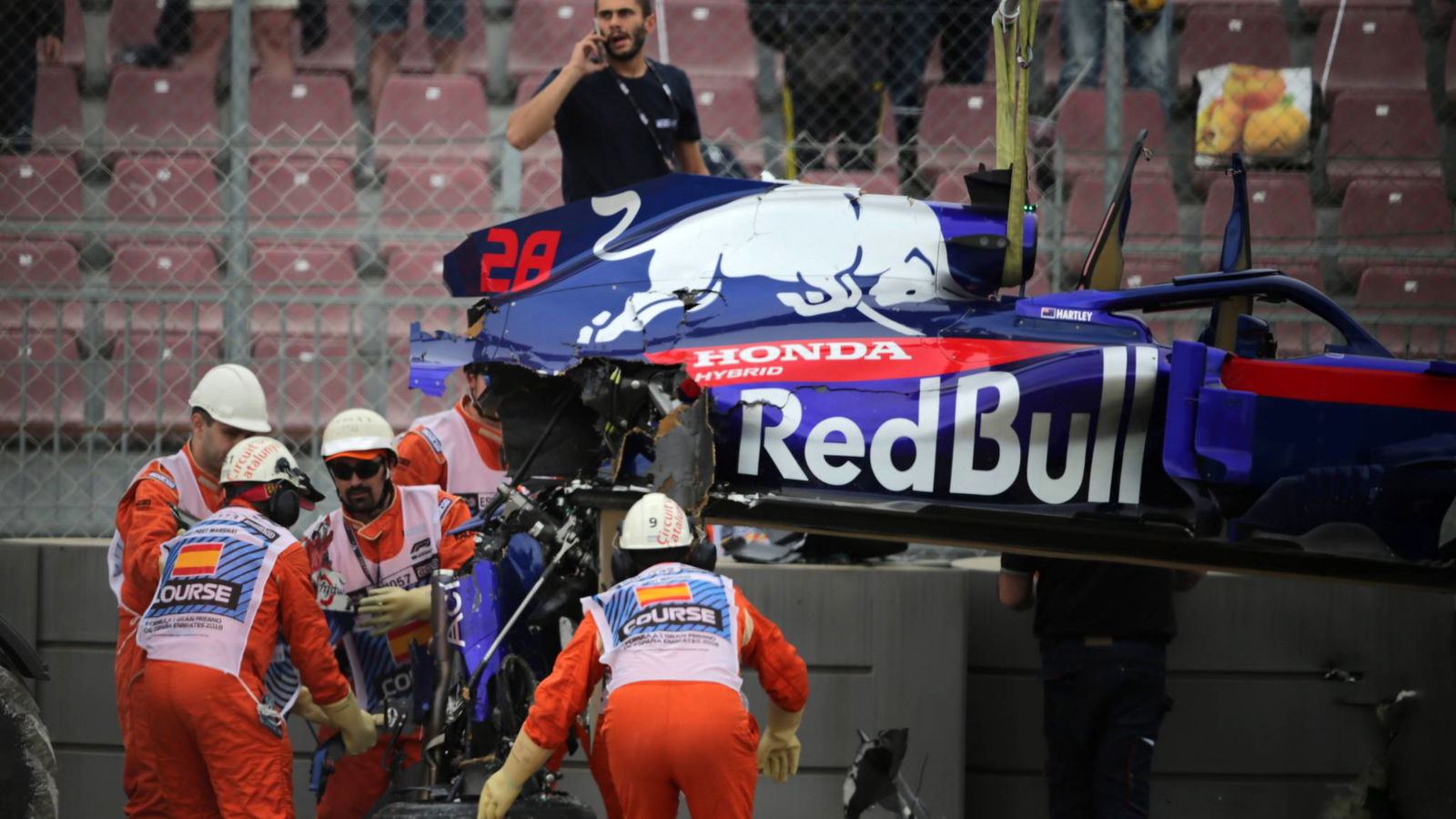 Hartley refusing to lose confidence despite Spain F1 crash