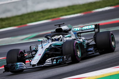 Bottas leads second morning of Barcelona F1 test