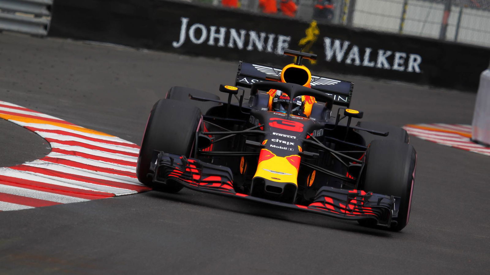 Ricciardo, Red Bull memimpin lewat bendera merah Monaco FP2