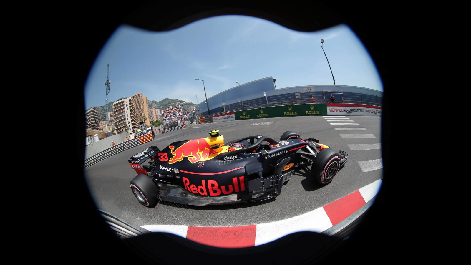 Verstappen meremehkan insiden keenam dalam enam balapan setelah kejatuhan Monaco