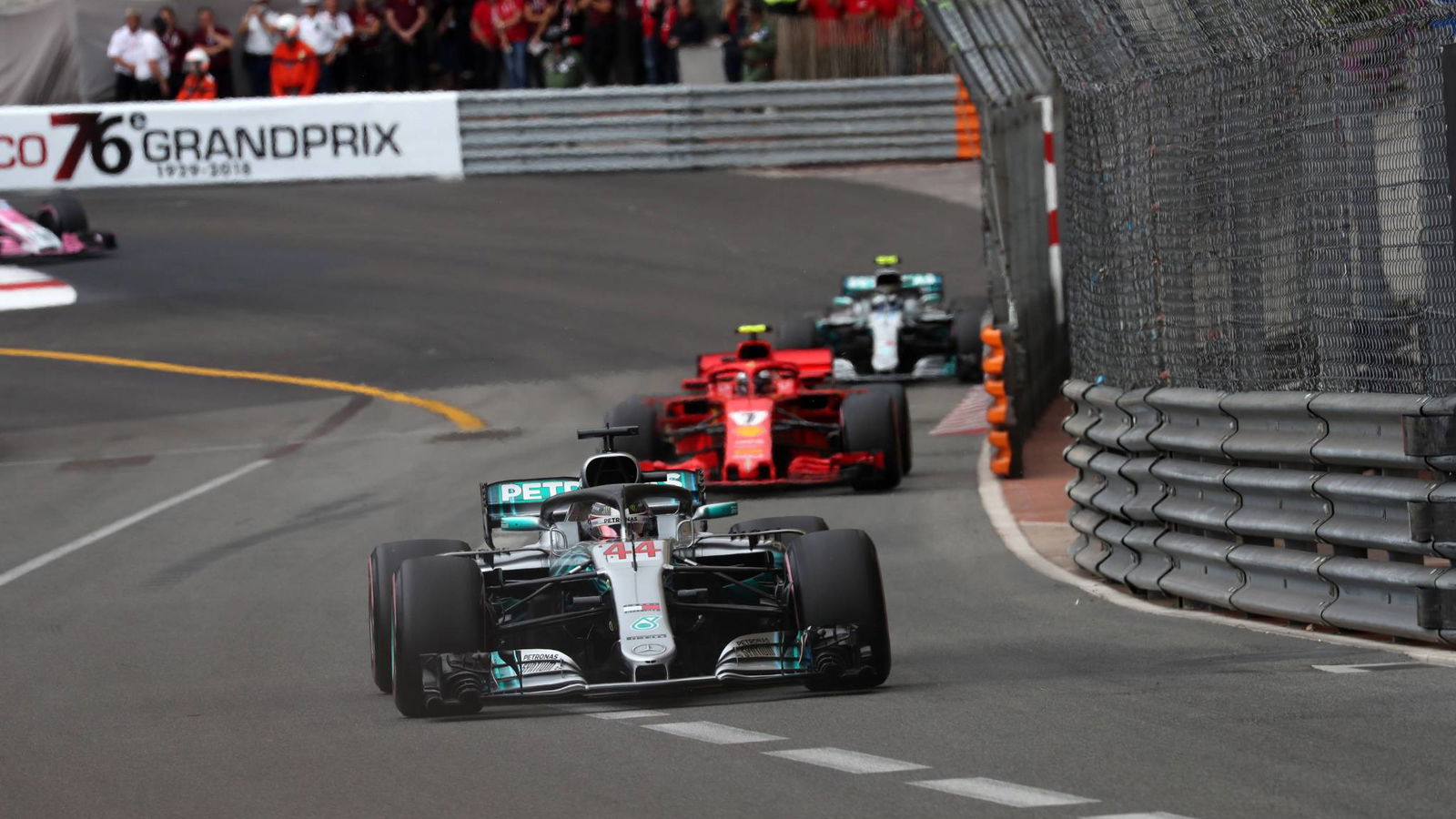 Wolff: F1 tidak boleh jatuh ke dalam 'depresi' setelah satu balapan yang buruk