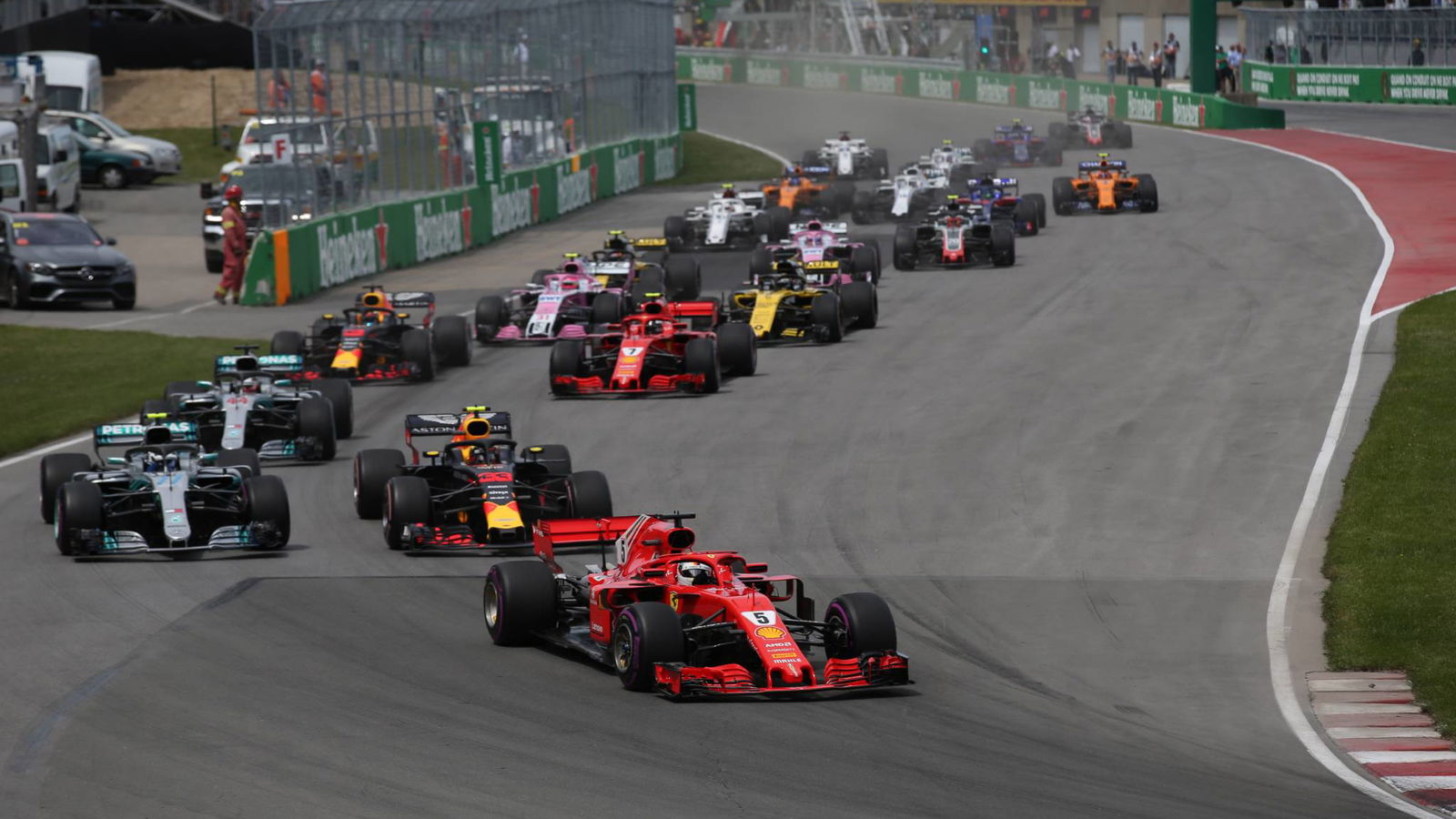 Bos tim F1 menyampaikan kekhawatiran tentang perluasan kalender