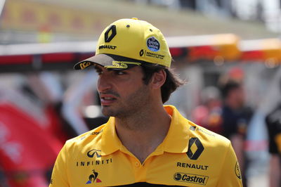 Sainz doubts Red Bull-Honda deal will impact future