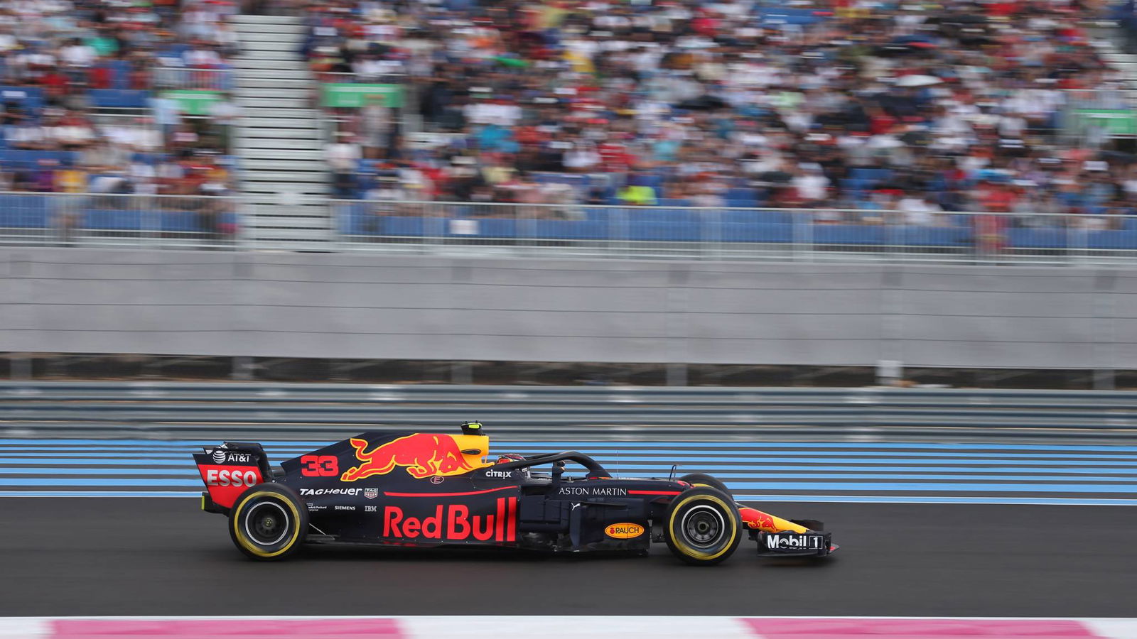 Duo Red Bull frustasi karena pertaruhan downforce F1 terbukti tidak cukup