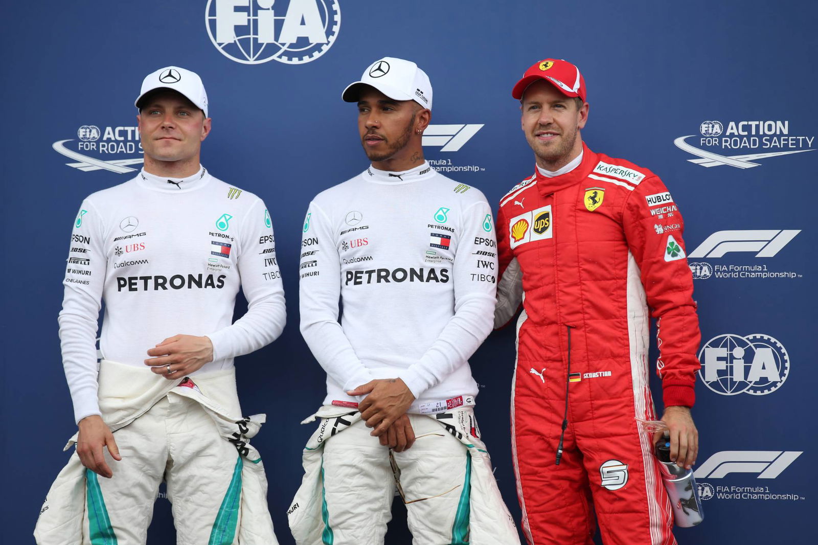 Leclerc lebih suka mengecilkan laporan kepindahan 'impian' Ferrari