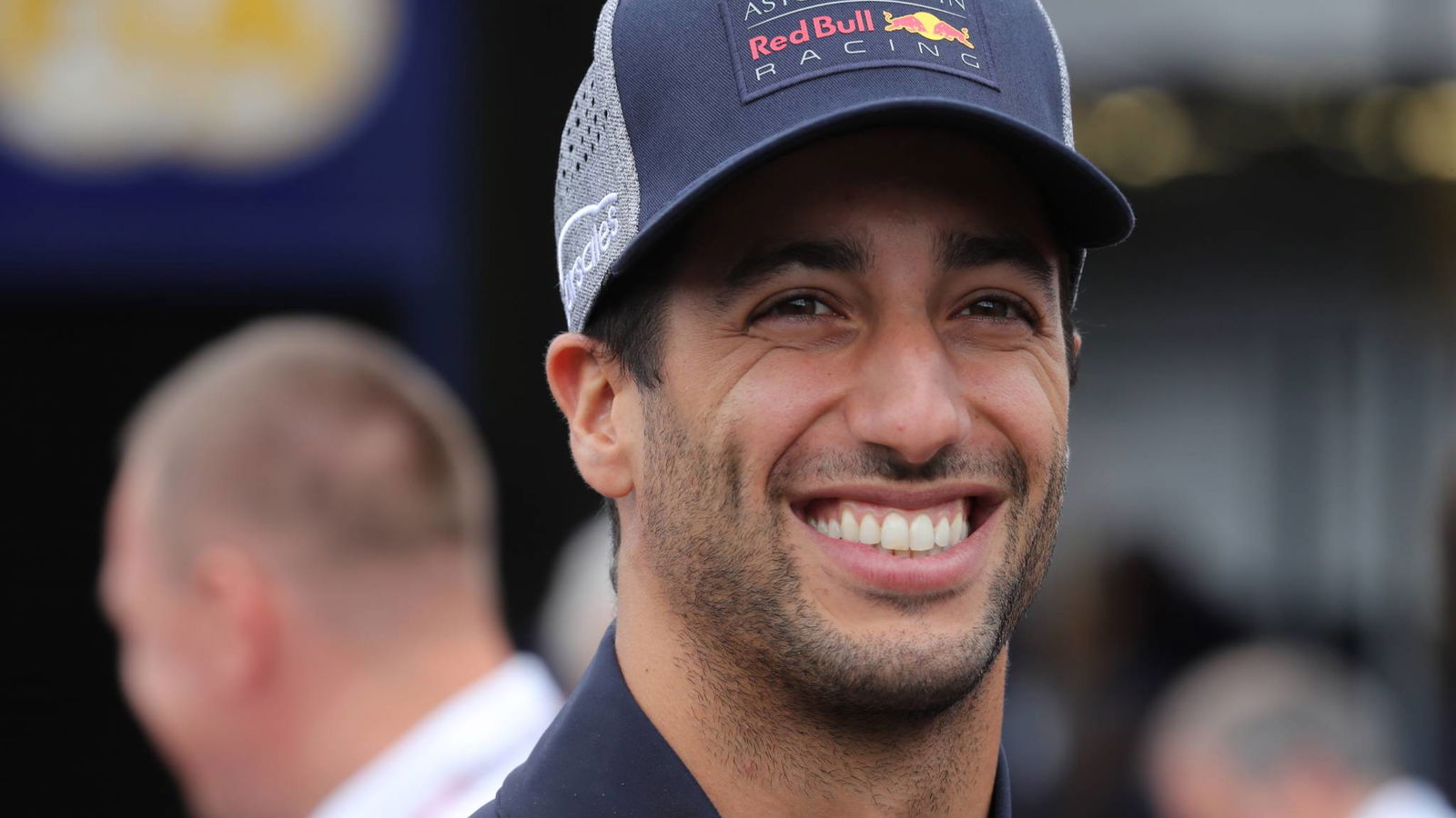 Ricciardo 'more confident' of new F1 deal before summer break