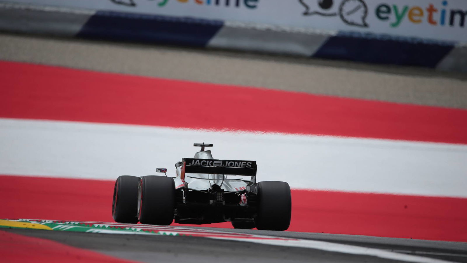 Haas, McLaren terkena denda FIA terpisah di Austria