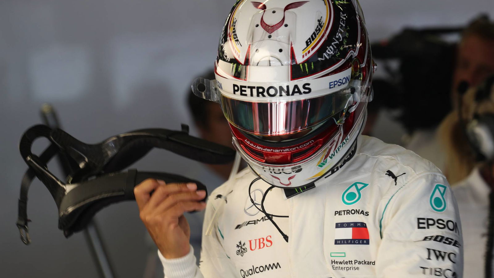 Hamilton quickest, Grosjean crashes in Silverstone FP1