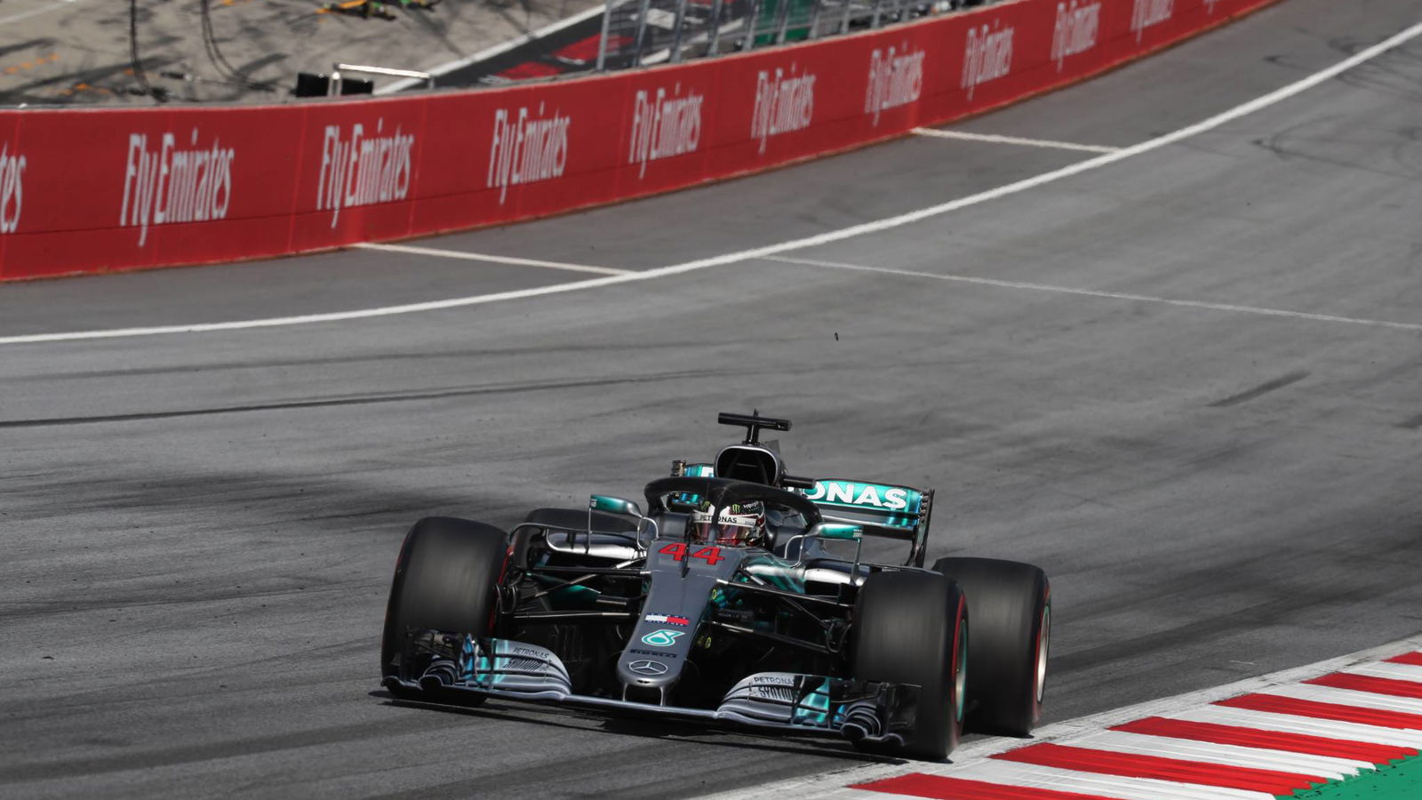 Mercedes team defends F1 strategist after “most painful day” 