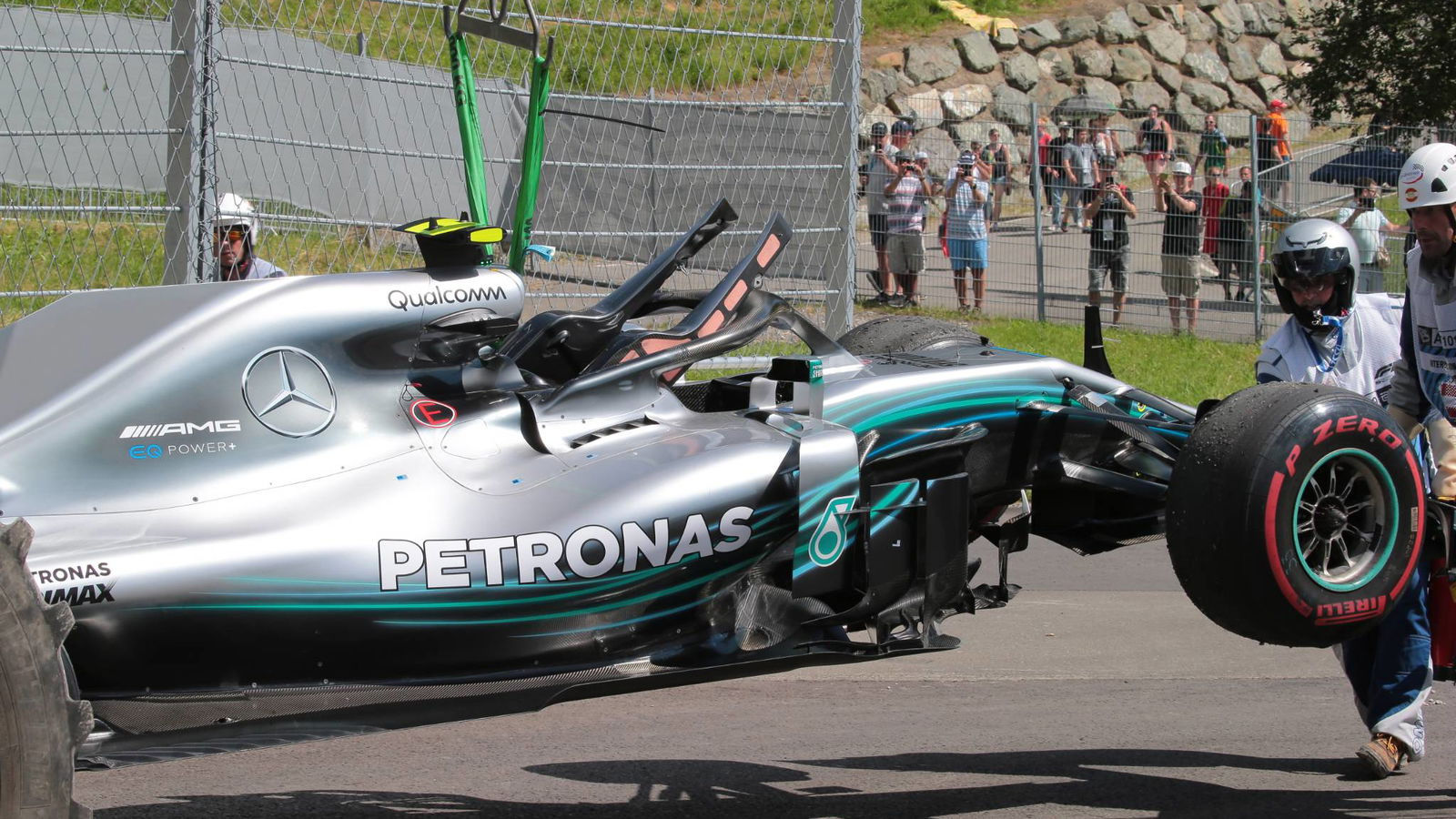 Bottas menganggap respons Mercedes terhadap masalah 'sangat mengesankan'
