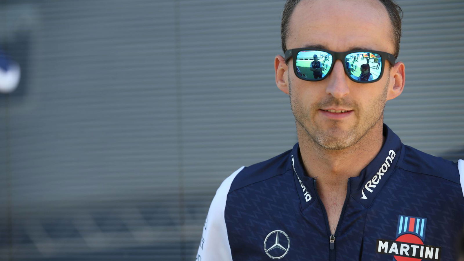 Kubica confirms he signed Ferrari F1 deal for 2012 