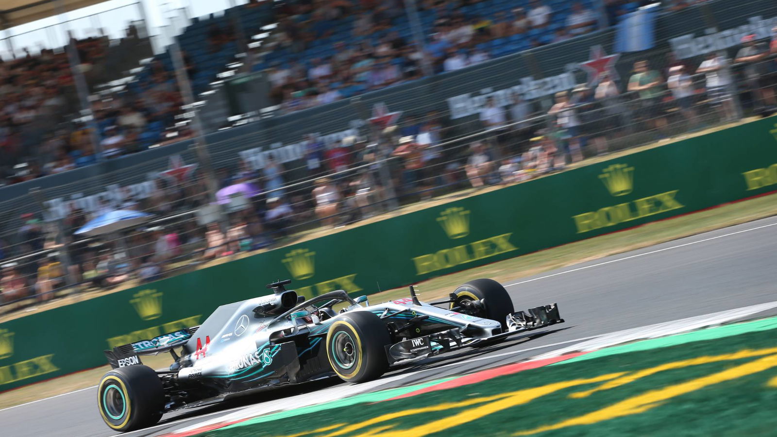 Hamilton: Silverstone sekarang menjadi yang tercepat tetapi paling tidak rata