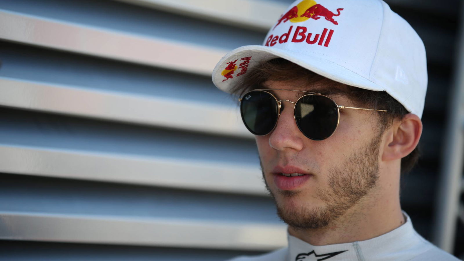 Gasly menyerahkan penalti pasca balapan untuk bentrokan Perez