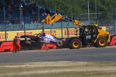 Hartley frustrated as luckless run continues with practice crash