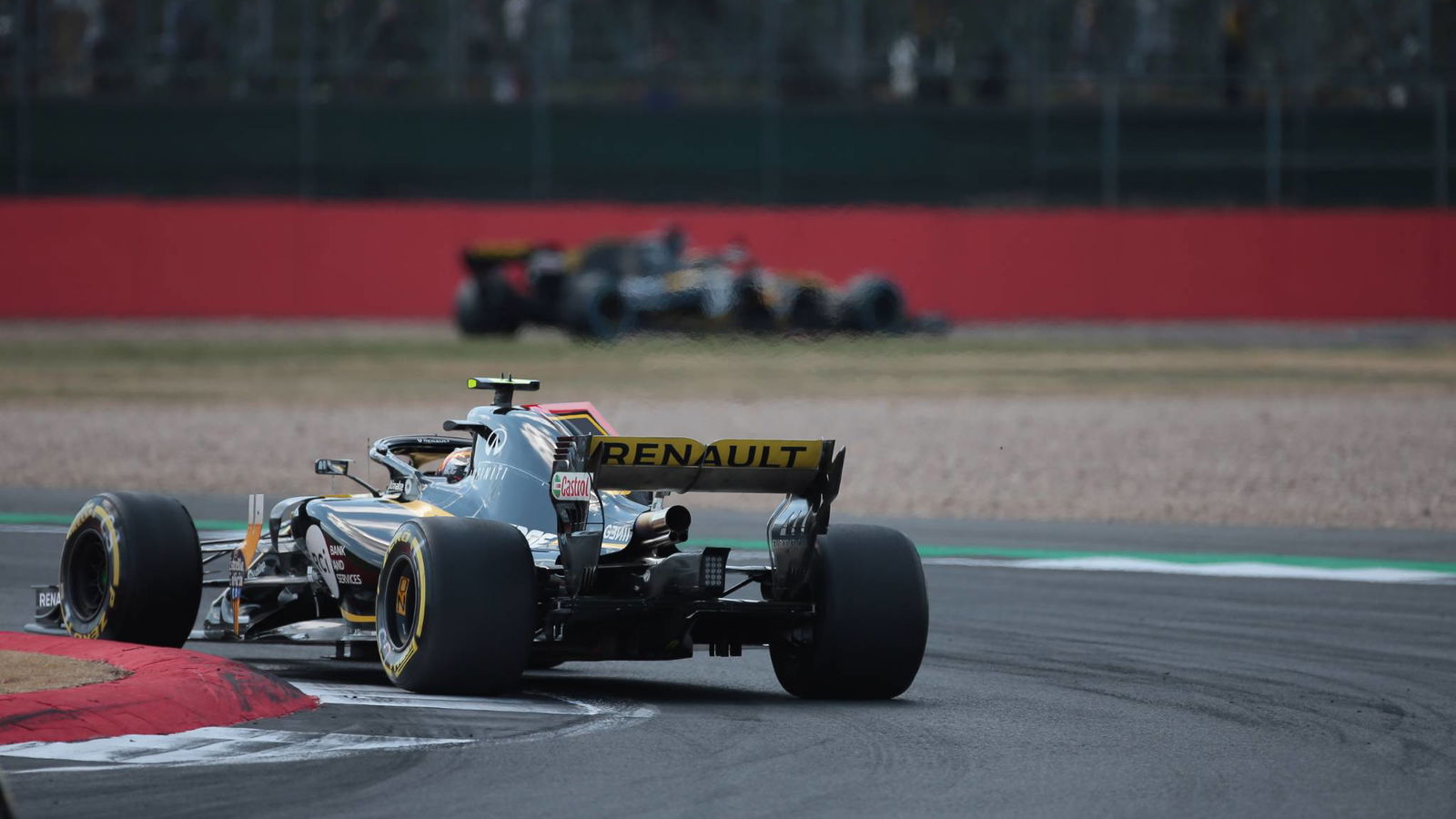 Sainz takut Renault terkena Haas, Sauber tanpa upgrade mesin