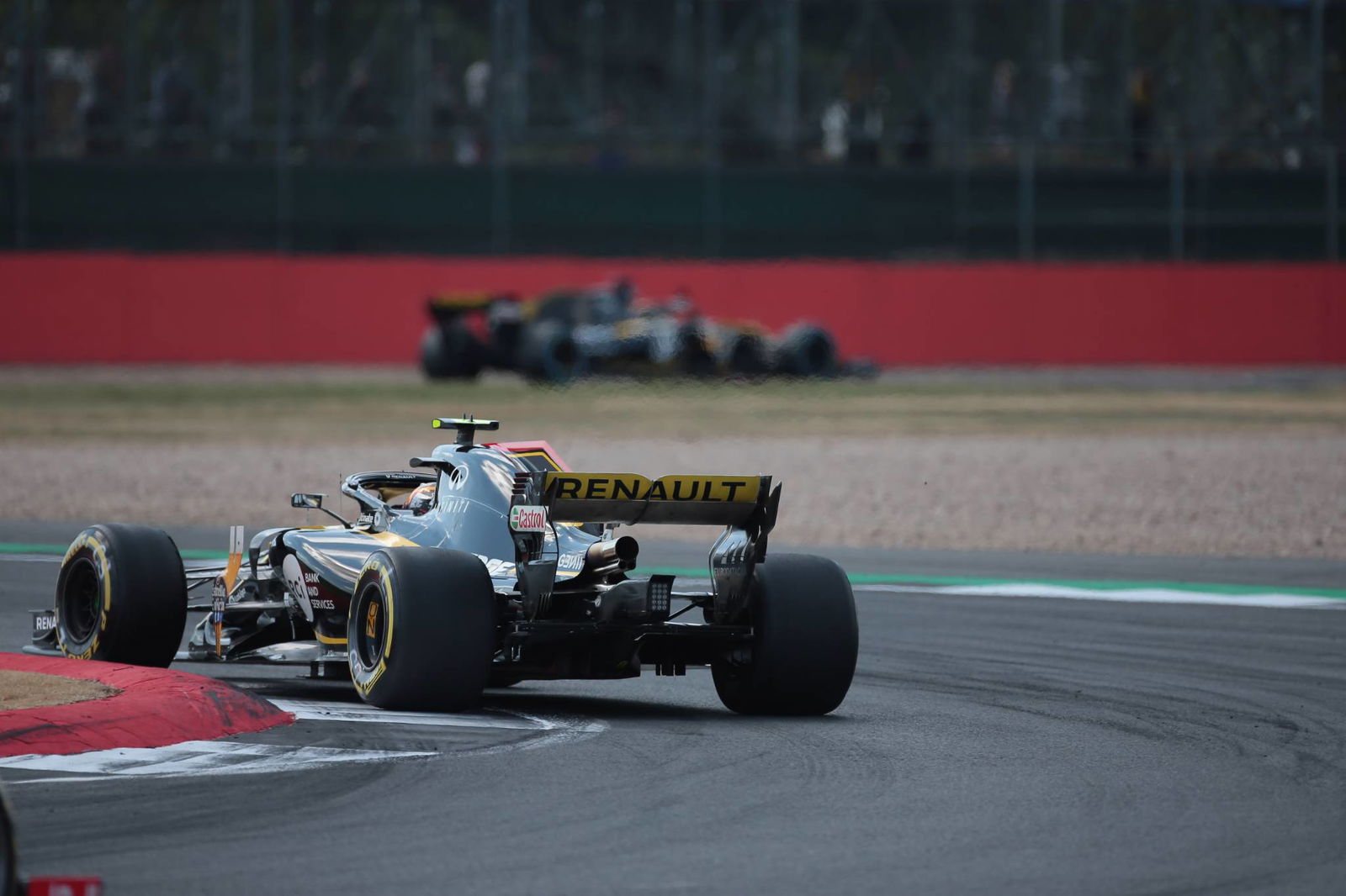 Hamilton fokus pada start setelah perjuangan GP Inggris