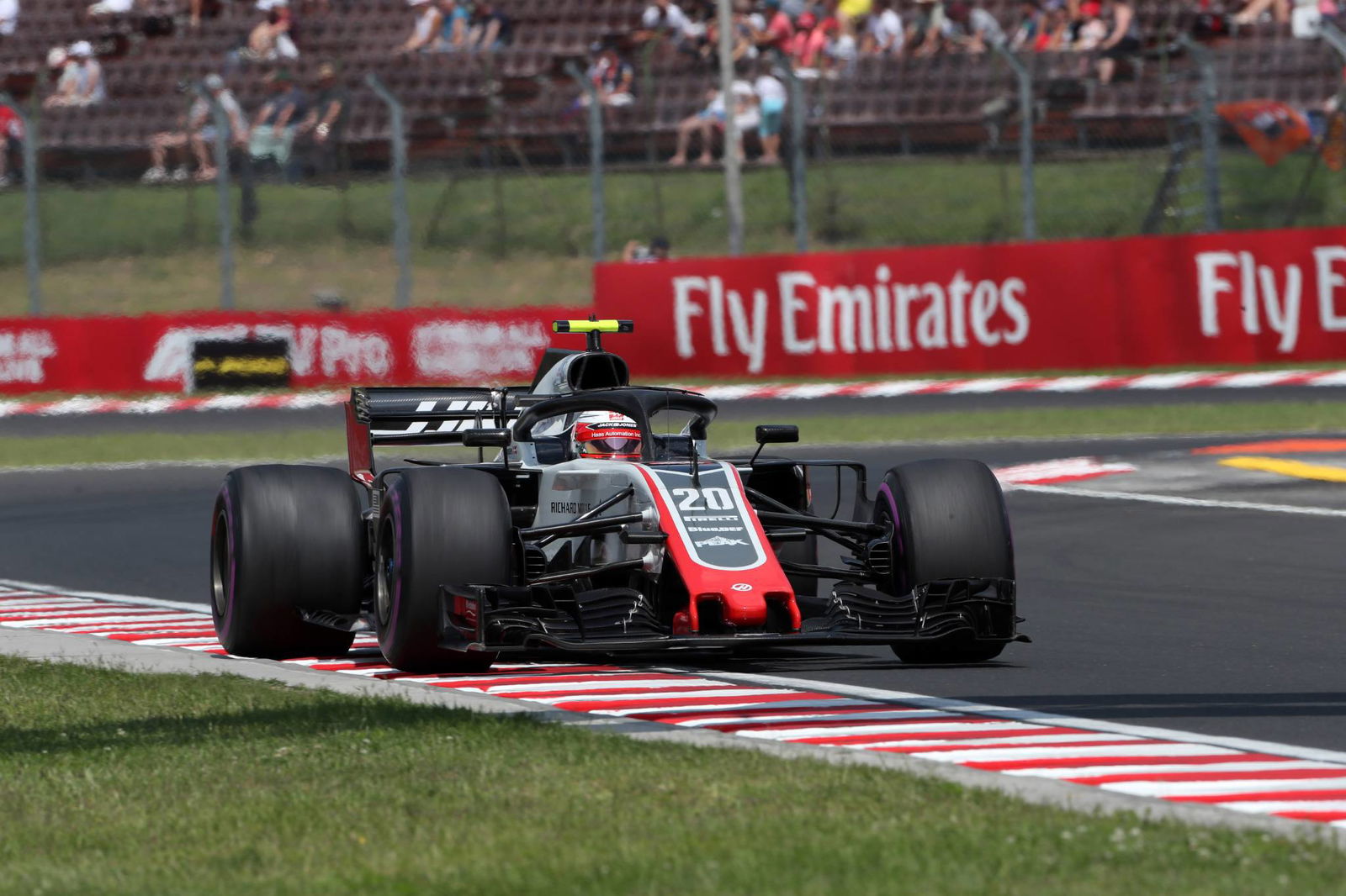 Bagaimana Renault mencuri Ricciardo dari Red Bull