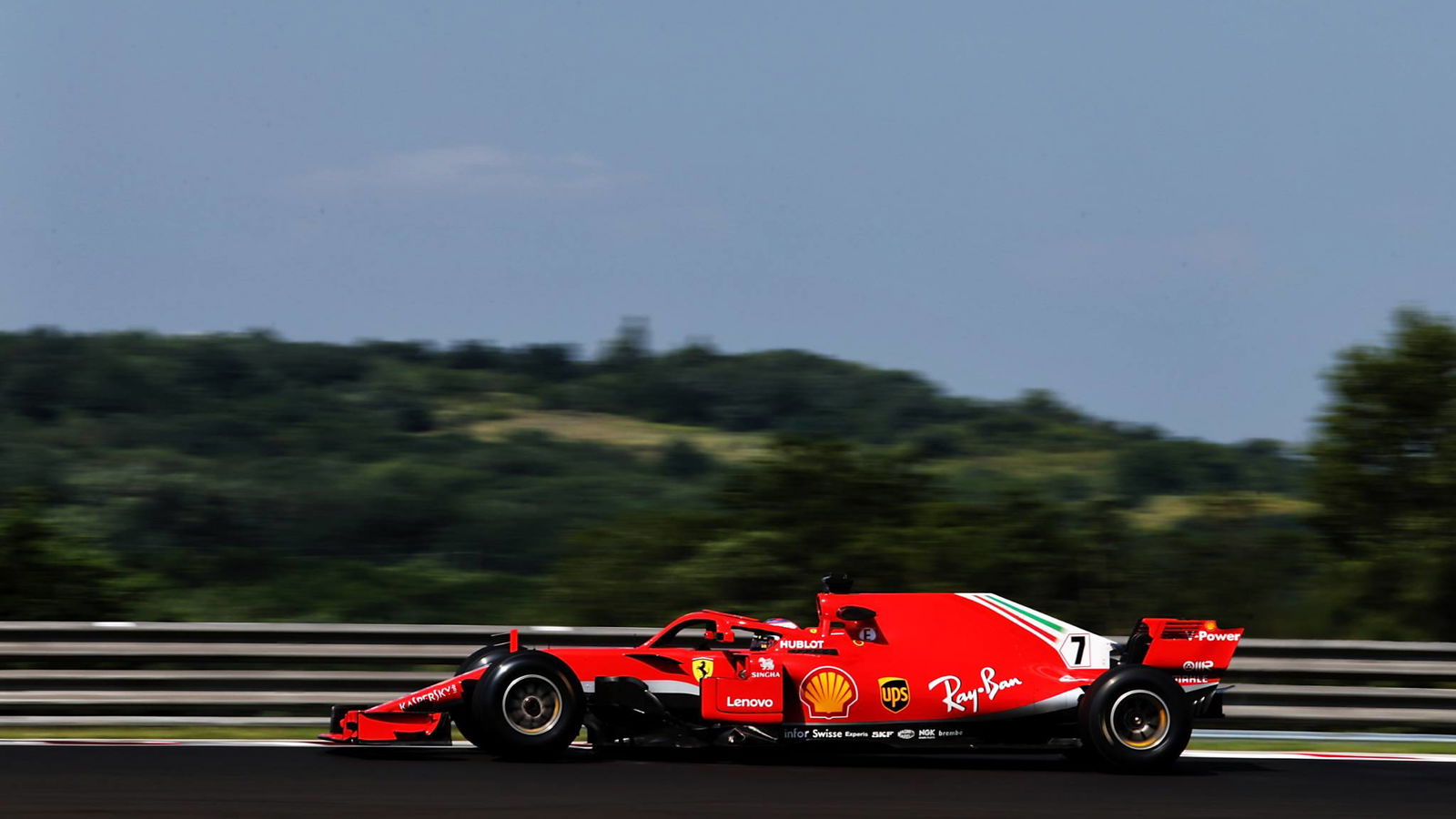 Pirelli reveals F1 team tyre choices for Belgium and Italy 