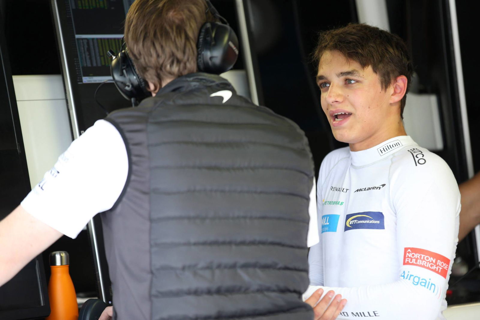 Vandoorne could remain part of McLaren family beyond 2018