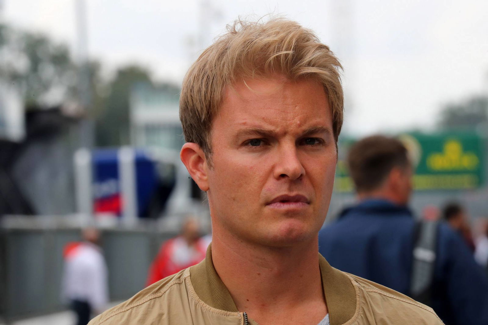 Who is leading the last F1 tech trends of 2018?