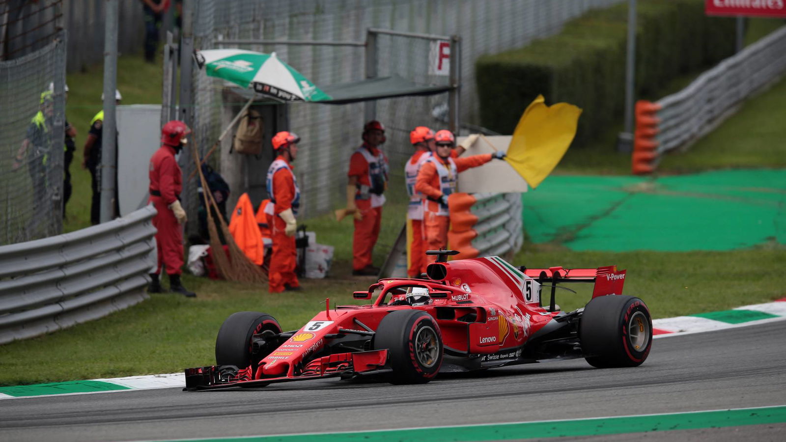 Rosberg: Vettel needs to raise his game and cut out mistakes