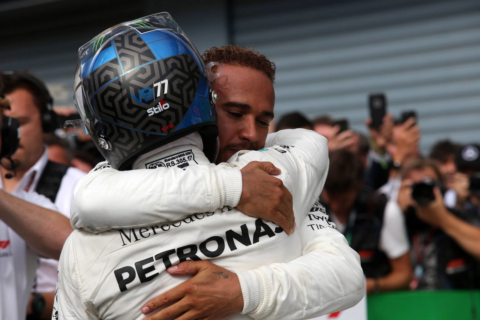 Hamilton, Raikkonen battle was F1 at its best - Brawn