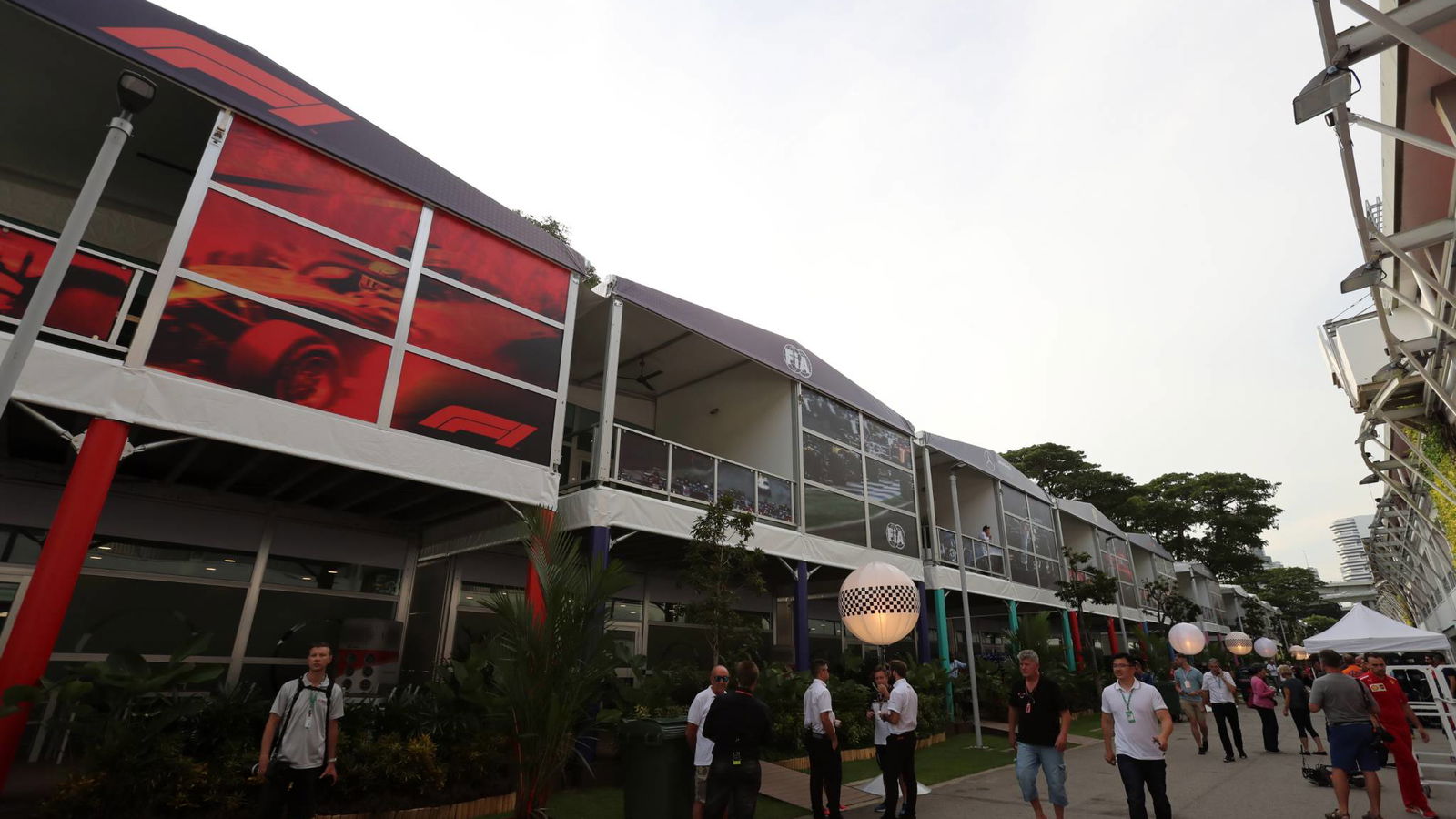 F1 Paddock Notebook - Singapore GP Thursday