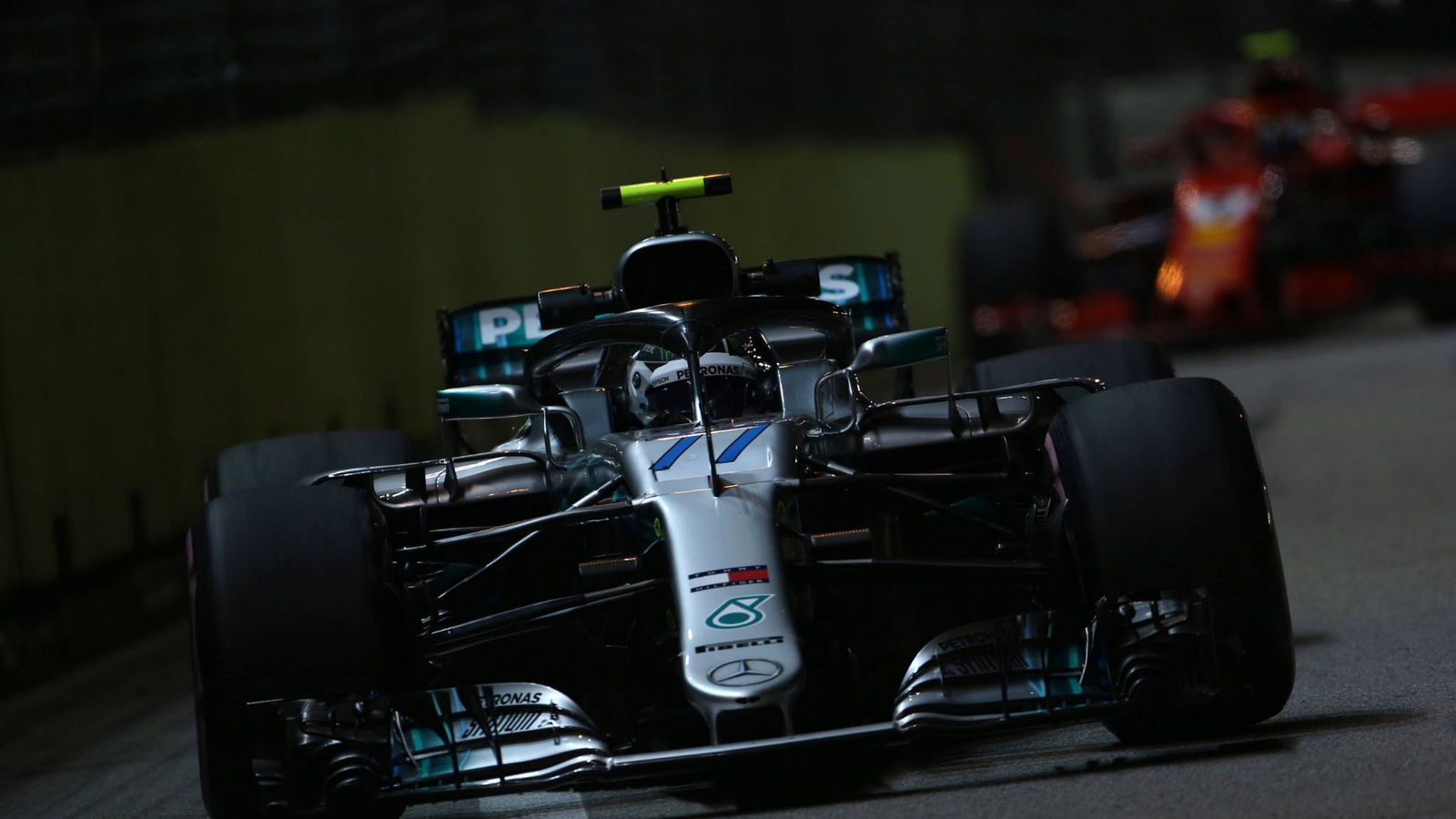 Bottas 'tidak bisa senang dengan P4', dibingungkan oleh gap ke Lewis