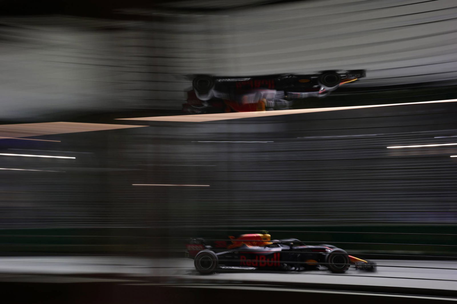 Hamilton’s 40-point lead 