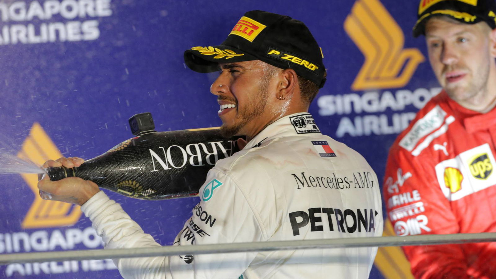 Hamilton bangga bisa menghindari kesalahan seperti Vettel