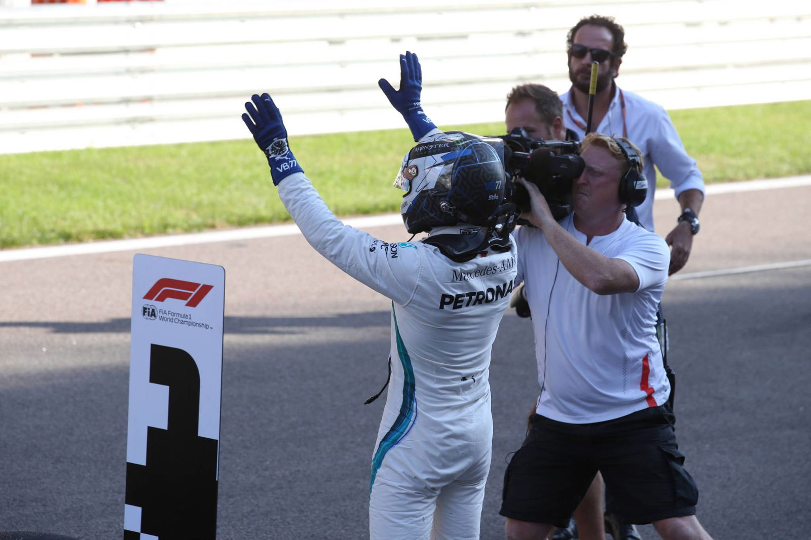 When is the F1 Japanese GP and how can I watch it?