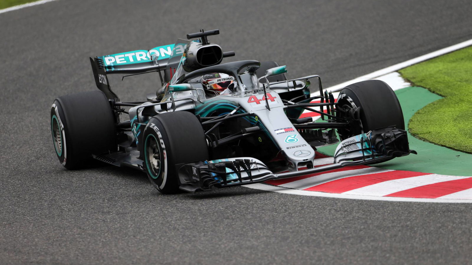 Hamilton, Mercedes continue to dominate in Japan FP2